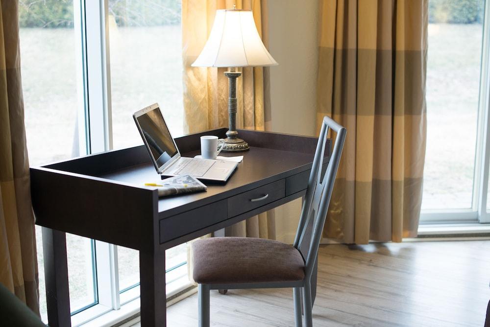 Days Inn By Wyndham Montmagny Eksteriør bilde
