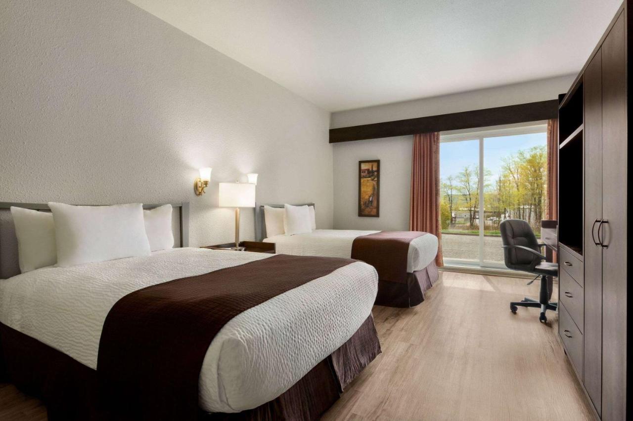 Days Inn By Wyndham Montmagny Eksteriør bilde
